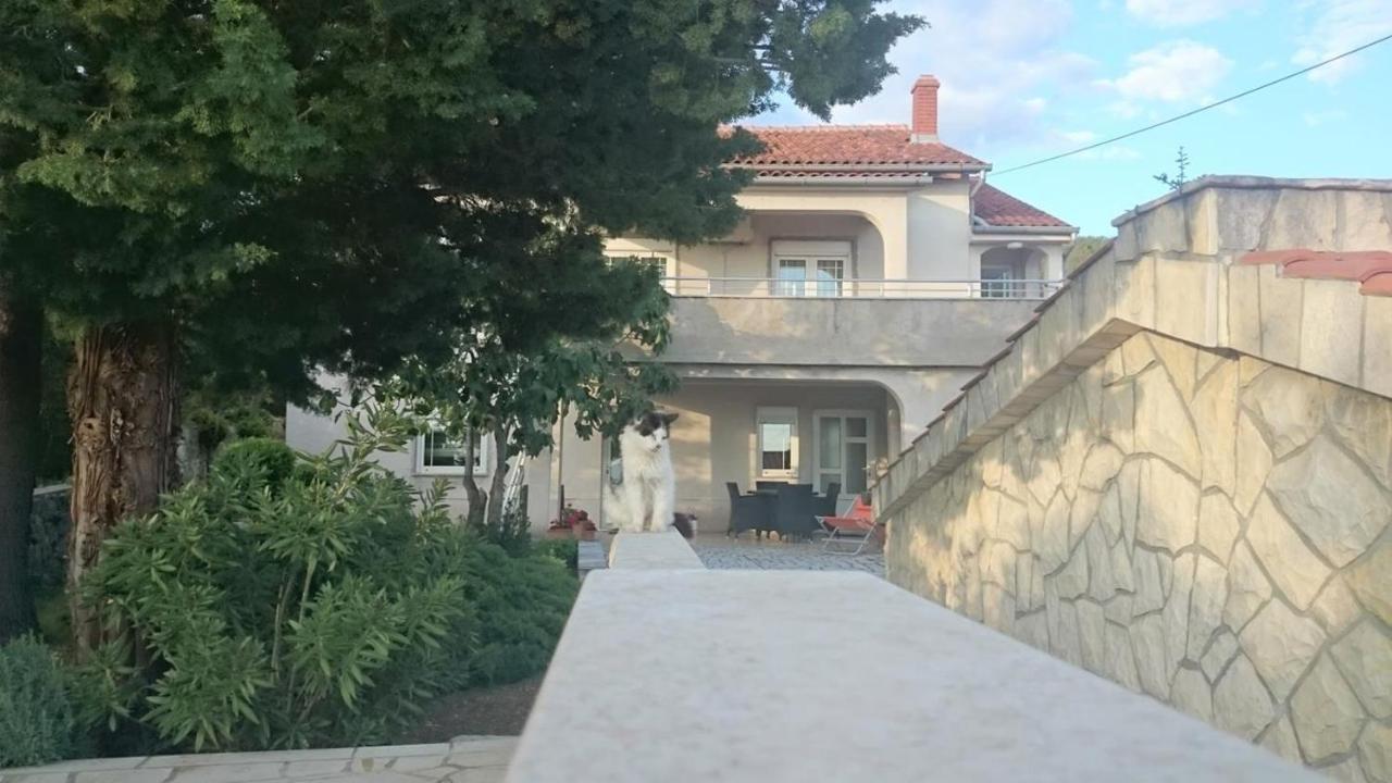 Apartmani Lea Jadranovo Εξωτερικό φωτογραφία