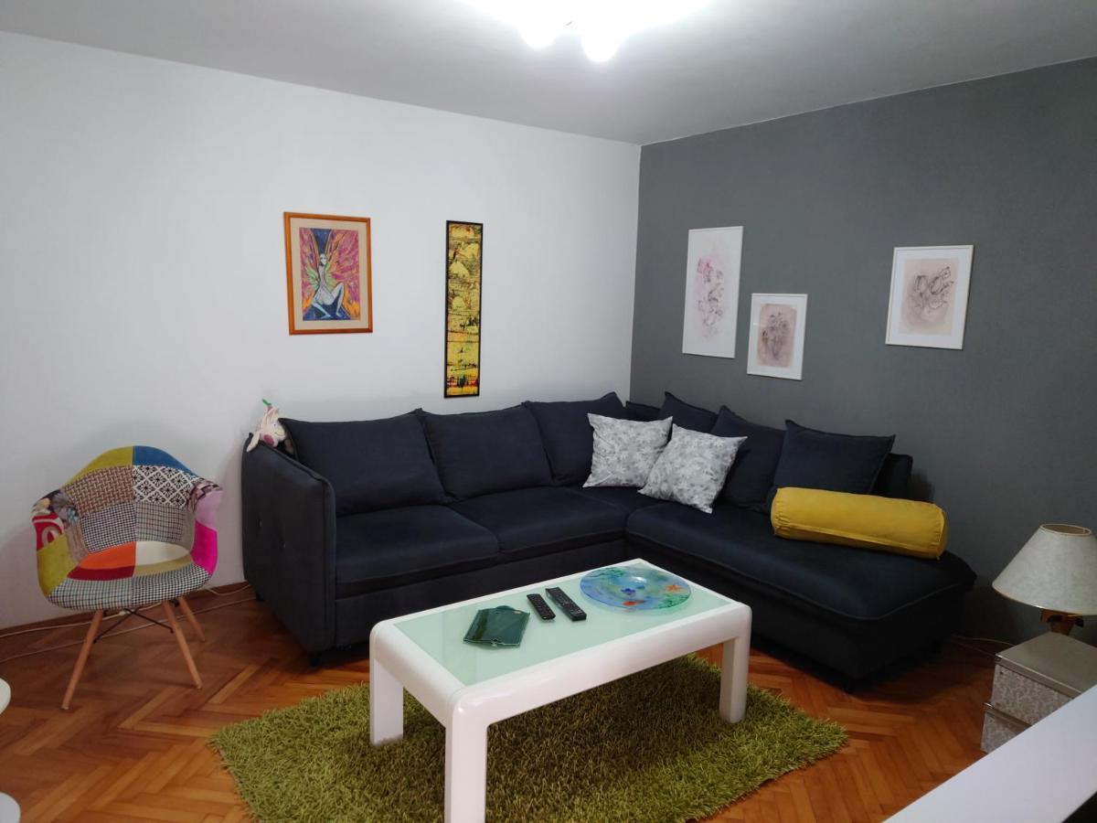 Apartmani Lea Jadranovo Εξωτερικό φωτογραφία