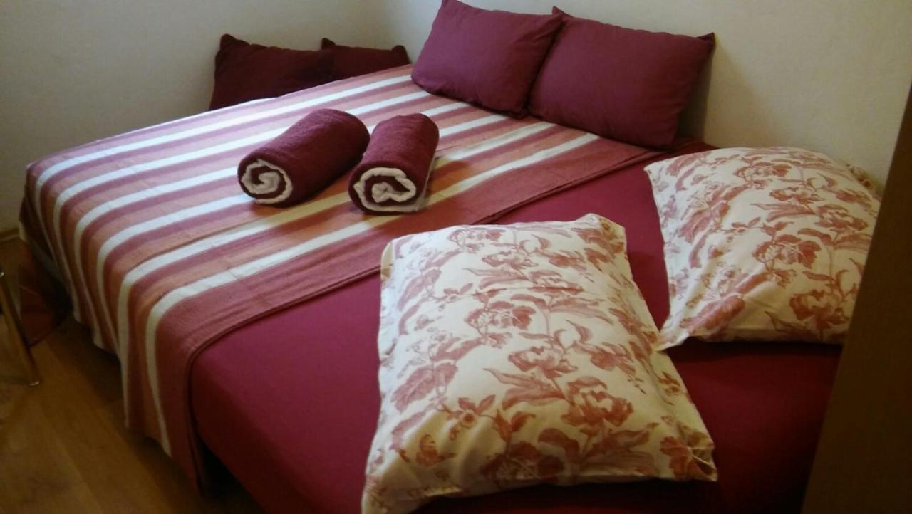 Apartmani Lea Jadranovo Εξωτερικό φωτογραφία