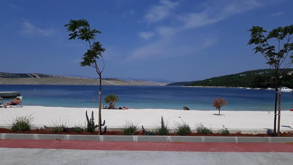 Apartmani Lea Jadranovo Εξωτερικό φωτογραφία