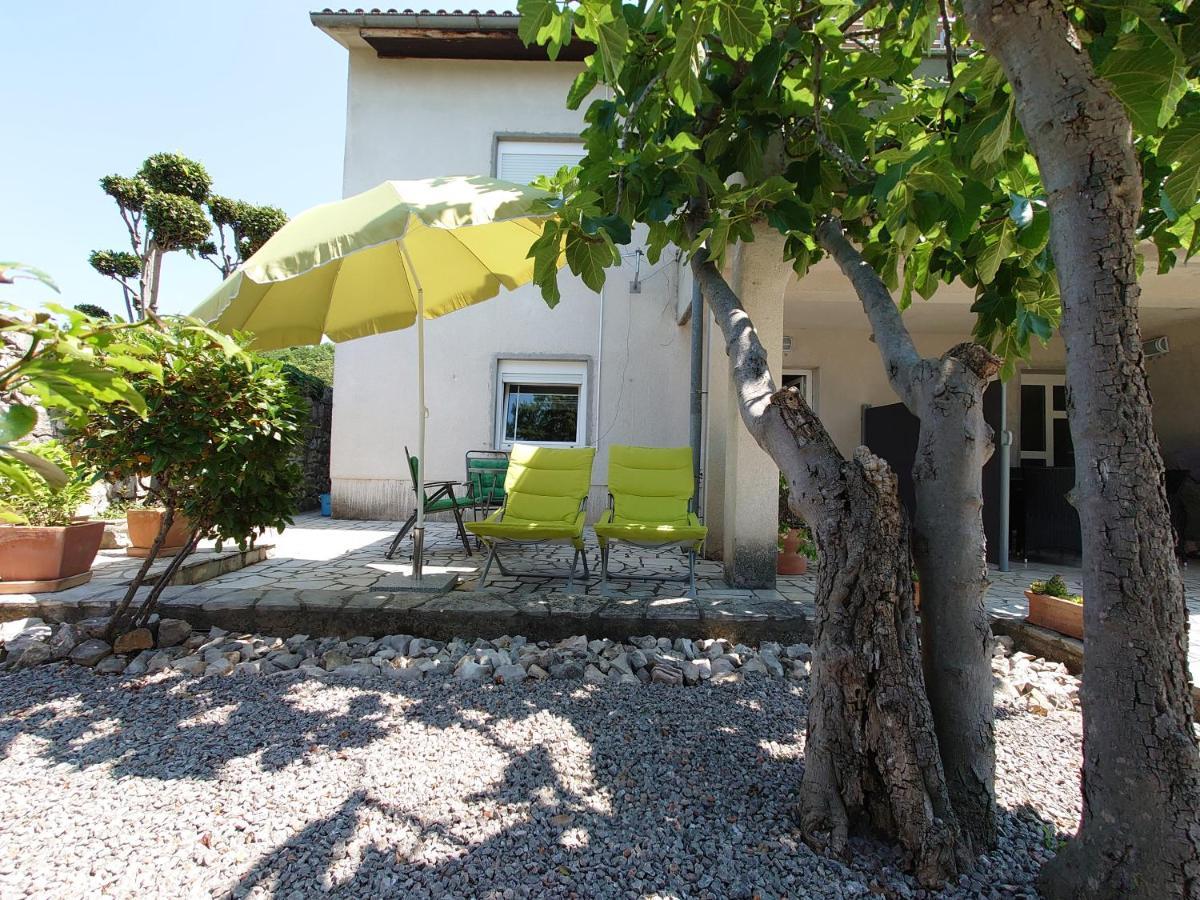 Apartmani Lea Jadranovo Εξωτερικό φωτογραφία